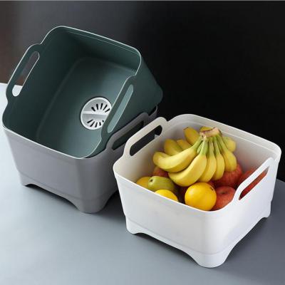 塑料制品--熱的不良導(dǎo)體，具有消聲、減震作用